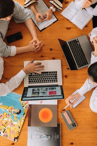 PMI italiane e marketing digitale: dove conviene davvero investire nel 2026 PMI italiane e marketing digitale: dove conviene davvero investire nel 2026