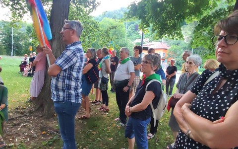 Borgo San Dalmazzo, ieri la camminata silenziosa per la pace organizzata dall'ANPI