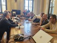 Alcuni momenti dell'incontro tenuto ieri in Prefettura Alcuni momenti dell'incontro tenuto ieri in Prefettura