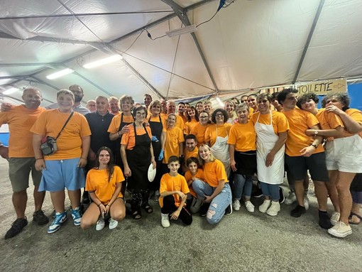 Chiusa di Pesio, in frazione Combe torna la festa patronale "La Madonnina": cinque giornate tra gusto e musica Chiusa di Pesio, in frazione Combe torna la festa patronale "La Madonnina": cinque giornate tra gusto e musica