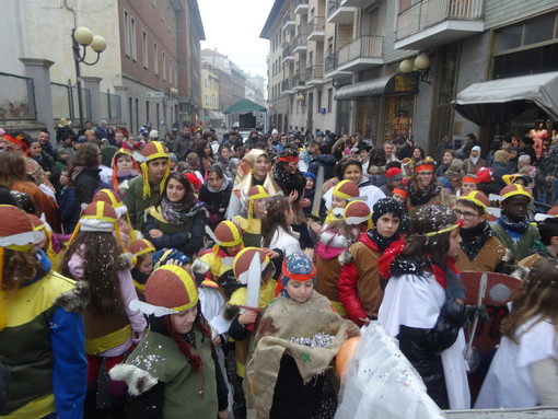 Bra, tutti in maschera con il Carnevale dei bambini organizzato dal Quartiere Centro