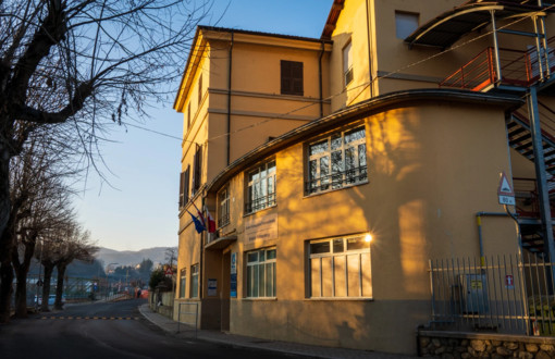 Il Luogotenente dei Carabinieri di Ceva Riccardo Tedeschi incontra gli studenti del CFP Cemon “Ernesto Rebaudengo”: valori sociali e morali al centro del nuovo anno scolastico Il Luogotenente dei Carabinieri di Ceva Riccardo Tedeschi incontra gli studenti del CFP Cemon “Ernesto Rebaudengo”: valori sociali e morali al centro del nuovo anno scolastico