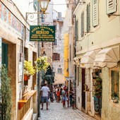 Cittadinanza italiana per residenza vs cittadinanza per matrimonio: qual è la differenza?