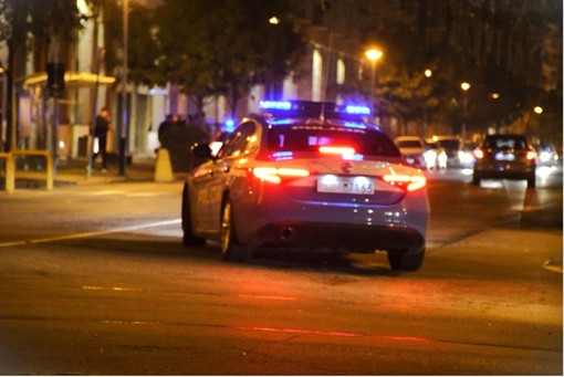 La Polizia di Stato intensifica i controlli: denunciato un uomo per spaccio, una donna per resistenza a pubblico ufficiale La Polizia di Stato intensifica i controlli: denunciato un uomo per spaccio, una donna per resistenza a pubblico ufficiale