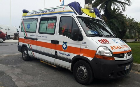 Tragedia a Finale Ligure: 15enne dell'Olimpic Saluzzo muore dopo un arresto cardiaco mentre è in trasferta con la squadra