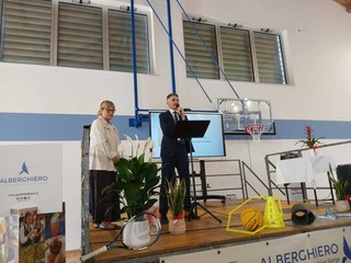 Barge, momenti della inaugurazione della palestra dell'istituto alberghiero "Giolitti Paire" Barge, momenti della inaugurazione della palestra dell'istituto alberghiero "Giolitti Paire"