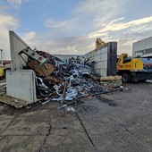 Deposito rifiuti Clavesana: "L’utilizzo continuo dei media rischia di renderci gli zimbelli della Provincia” Deposito rifiuti Clavesana: "L’utilizzo continuo dei media rischia di renderci gli zimbelli della Provincia”