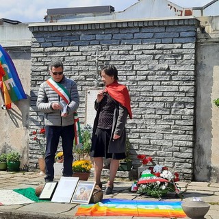Al cimitero di Borgo la commemorazione dei tredici partigiani fucilati [FOTO]