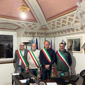 I sindaci Andrea Giaccone (Torre Mondov), Franco Borgna (Pamparato), Emiliano Negro (Roburent) e Giovanni Balbo (Montaldo Mondovì) I sindaci Andrea Giaccone (Torre Mondov), Franco Borgna (Pamparato), Emiliano Negro (Roburent) e Giovanni Balbo (Montaldo Mondovì)