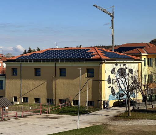 Chiusa di Pesio, completato il nuovo tetto della palestra della scuola media: intervento da 149.500 euro Sottotitolo Chiusa di Pesio, completato il nuovo tetto della palestra della scuola media: intervento da 149.500 euro Sottotitolo