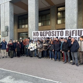 Deposito rifiuti Clavesana, decisione rinviata. Il Comitato: "Continueremo a vigiliare"