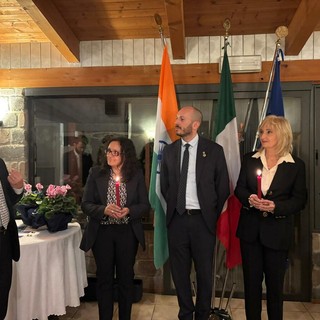 Il governatore Mauro Imbrenda alla conviviale del Lions Club “Scarnafigi-Piana del Varaita”. Il governatore Mauro Imbrenda alla conviviale del Lions Club “Scarnafigi-Piana del Varaita”.