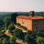Il castello di Monteu Roero Il castello di Monteu Roero