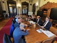 Alcuni momenti dell'incontro tenuto ieri in Prefettura Alcuni momenti dell'incontro tenuto ieri in Prefettura