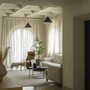Una villa storica reinterpretata attraverso un progetto su misura, in dialogo con il paesaggio. Una villa storica reinterpretata attraverso un progetto su misura, in dialogo con il paesaggio.