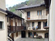 Il cortile dell'ecomuseo di Castelmagno