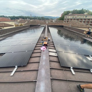 Tre nuovi impianti fotovoltaici sulle scuole di Ceva: 44,72 kWp per il risparmio energetico comunale Tre nuovi impianti fotovoltaici sulle scuole di Ceva: 44,72 kWp per il risparmio energetico comunale
