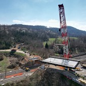 Cavalcaferrovia di San Michele Mondovì, procedono i lavori: posato il nuovo impalcato