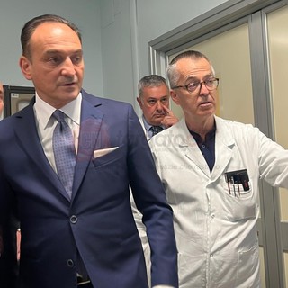 Cirio con il primario della Medicina dottor Fenoglio