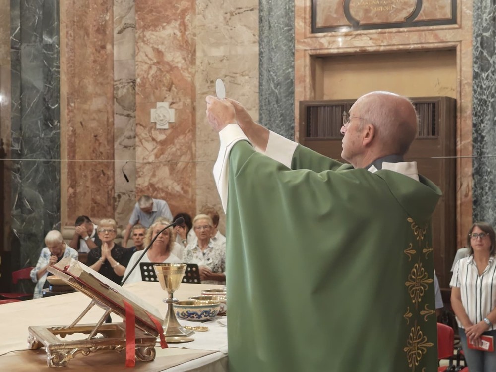 Bra: buon cammino a don Bartolo Pirra, nuovo direttore dell'Opera Salesiana Bra: buon cammino a don Bartolo Pirra, nuovo direttore dell'Opera Salesiana