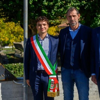 Il sindaco Alessandro Drocco col presidente dell'Unione Montana Alta Langa Davide Falletto  e il consigliere provinciale Massimo Antoniotti