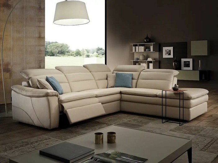 Comfort e stile senza tempo: il valore di un divano di qualità