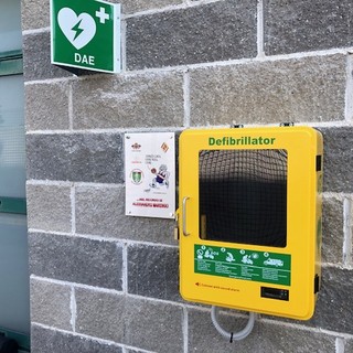 La Regione Piemonte amplia la copertura dei defibrillatori automatici esterni (Dae)  alle sedi dei comuni, delle unioni montane e dei parchi naturali