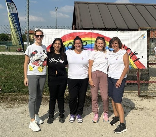 Il direttivo dell'associazione Famiglie a Colori Il direttivo dell'associazione Famiglie a Colori