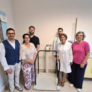 A giugno è avvenuta anche la donazione di una bilancia diagnostica per i bambini dell'Ospedale Regina Margherita di Torino A giugno è avvenuta anche la donazione di una bilancia diagnostica per i bambini dell'Ospedale Regina Margherita di Torino