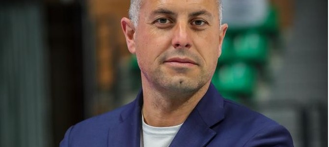 Il direttore generale di Cuneo Volley Davide Bima ospite dell'ultima punta di Time Out SuperLega