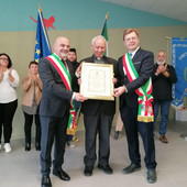 Don Giorgio Burdisso, nel 2022, alla consegna della cittadinanza onoraria Don Giorgio Burdisso, nel 2022, alla consegna della cittadinanza onoraria