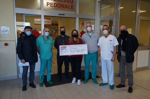 Donazione dipendenti “Ipercoop” Cuneo al Pronto soccorso del Santa Croce