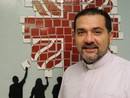 Ad Alba la prima lavanderia per i poveri intitolata a Leone XIV. Il direttore della Caritas diocesana Don Mario Merotta: “È il cuore della nostra missione” Ad Alba la prima lavanderia per i poveri intitolata a Leone XIV. Il direttore della Caritas diocesana Don Mario Merotta: “È il cuore della nostra missione”