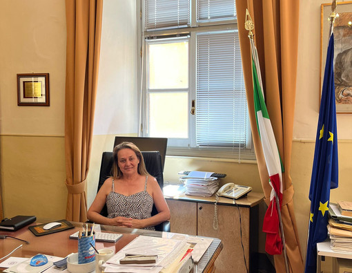 Cuneo, la professoressa Deborah Luciani è stata confermata direttore del Ghedini per un secondo triennio Cuneo, la professoressa Deborah Luciani è stata confermata direttore del Ghedini per un secondo triennio