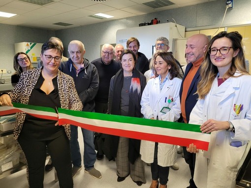 L'Ail di Cuneo Sezione "Paolo Rubino" dona un Isolatore alla Farmacia dell’ospedale di Cuneo