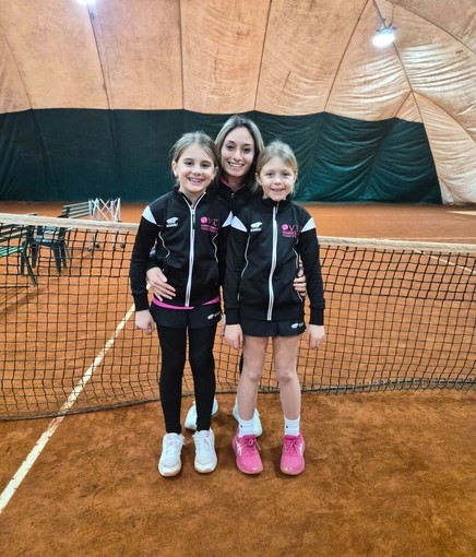 da sx nella foto Beatrice Caffaro, la tecnica Raniera Sorrentino, Ginevra Demarchi