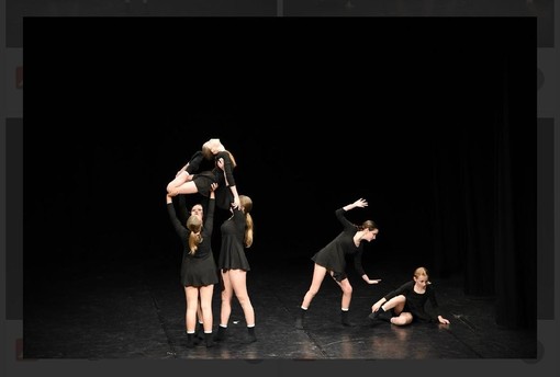Al teatro sociale di Alba lo spettacolo di fine anno della scuola Danzandeor Al teatro sociale di Alba lo spettacolo di fine anno della scuola Danzandeor