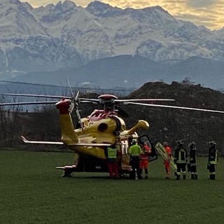Montanera, gli cade addosso la pianta che stava tagliando: ferito un agricoltore
