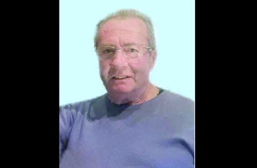 Addio a Emanuele Dicarlo: la Polizia e la comunità di Cuneo in lutto per l'ex assistente capo Addio a Emanuele Dicarlo: la Polizia e la comunità di Cuneo in lutto per l'ex assistente capo