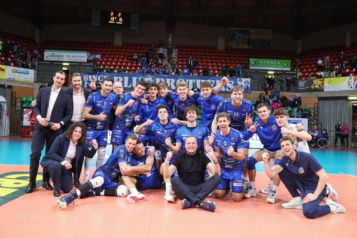 Volley A2M. Cuneo-Siena, antipasto di playoff: la battaglia finisce con il trionfo della Puliservice al tie break