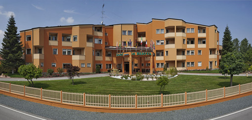 All’Hotel La Ruota di Pianfei arrivano cinema e troupe cinematografica All’Hotel La Ruota di Pianfei arrivano cinema e troupe cinematografica