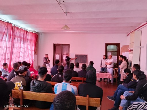 Dopo la tragedia sulla statale 28, realizzato un corso di educazione stradale per i migranti
