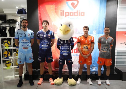 Le nuove maglie da gioco (Foto Valerio Giraudo) Le nuove maglie da gioco (Foto Valerio Giraudo)