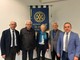 Da sinistra: Ginetto Pellerino, Luciano Giri, Piera Arata (presidente Rotary club di Alba), Francesco Testa, Roberto Buongarzone Da sinistra: Ginetto Pellerino, Luciano Giri, Piera Arata (presidente Rotary club di Alba), Francesco Testa, Roberto Buongarzone