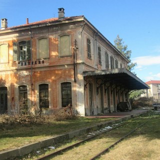 La stazione capolinea di Dronero dell'ex ferrovia