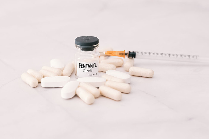 Fentanyl: verità e rischi, a Cuneo un incontro pubblico per capire una sostanza che non va banalizzata Fentanyl: verità e rischi, a Cuneo un incontro pubblico per capire una sostanza che non va banalizzata