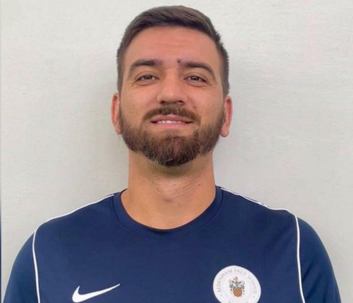 L'allenatore Albese Simone Canepa