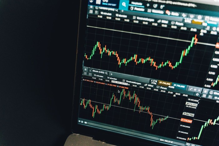 L'ascesa dei modelli di accesso senza pagamento iniziale nell'economia digitale