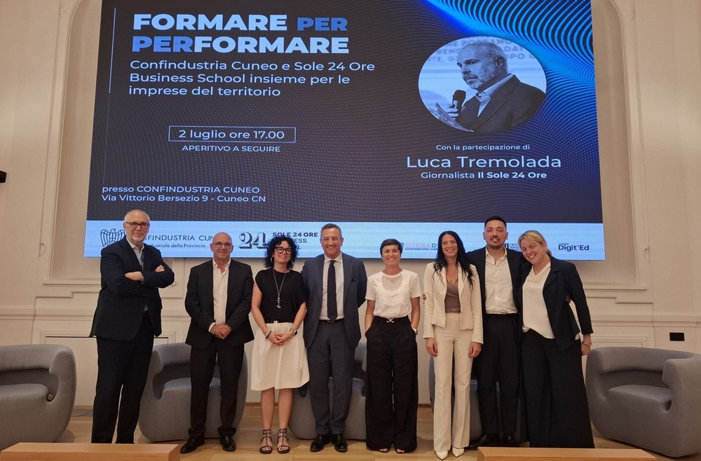 Formare per Performare: Confindustria Cuneo e Il Sole 24 Ore Business School insieme per la formazione nell’era dell’Ai Formare per Performare: Confindustria Cuneo e Il Sole 24 Ore Business School insieme per la formazione nell’era dell’Ai