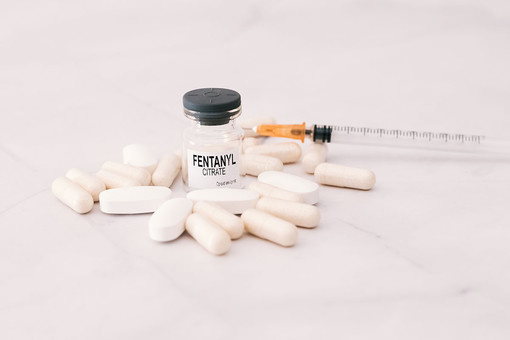 Fentanyl: verità e rischi, a Cuneo un incontro pubblico per capire una sostanza che non va banalizzata Fentanyl: verità e rischi, a Cuneo un incontro pubblico per capire una sostanza che non va banalizzata